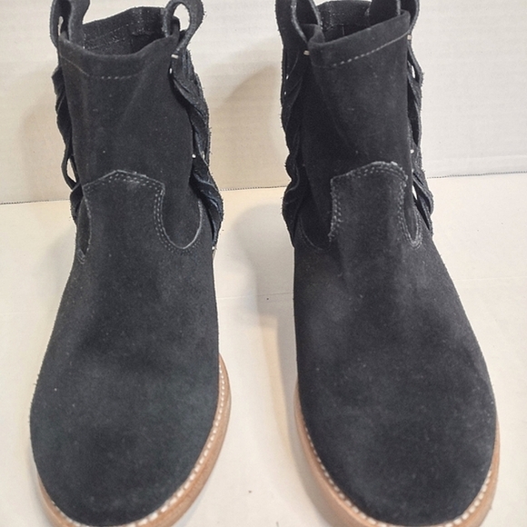 Soludos Black Suede Booties Size 7 - Picture 6 of 10